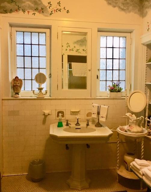 ניאגרה פולס Hanover House Bed And Breakfast מראה חיצוני תמונה
