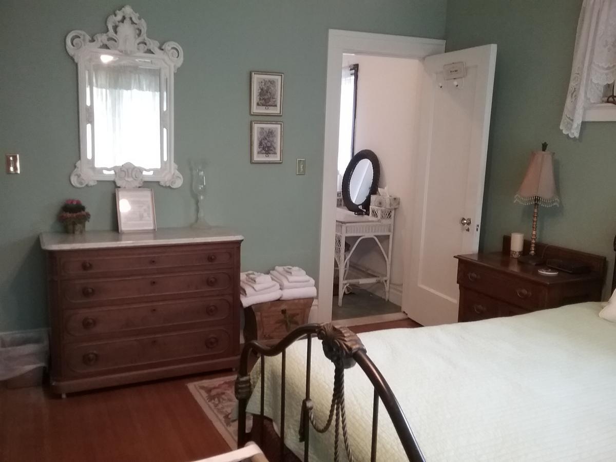 ניאגרה פולס Hanover House Bed And Breakfast מראה חיצוני תמונה