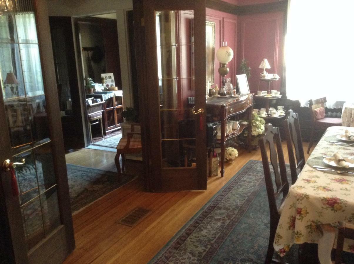 ניאגרה פולס Hanover House Bed And Breakfast מראה חיצוני תמונה